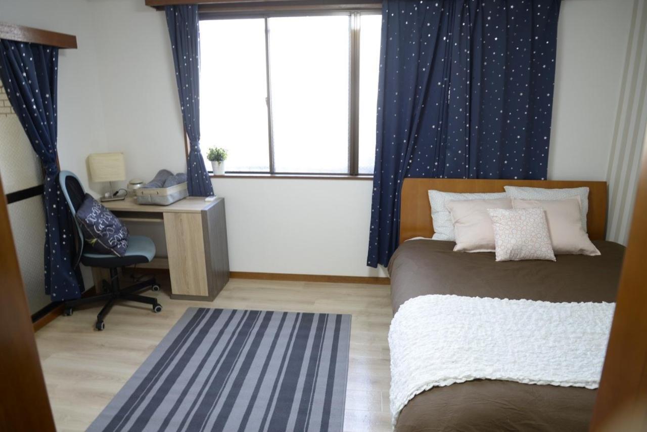 Готель Tokyo Mika House Екстер'єр фото
