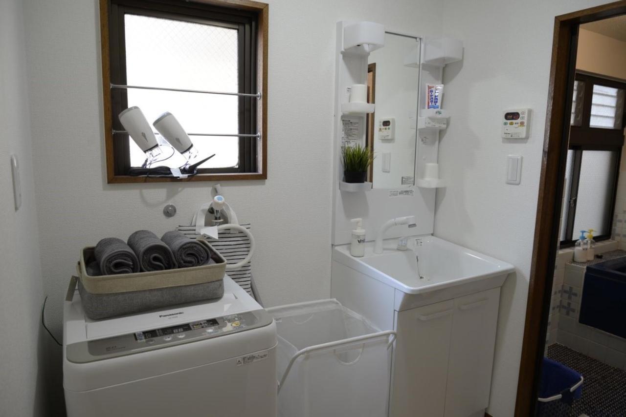 Готель Tokyo Mika House Екстер'єр фото
