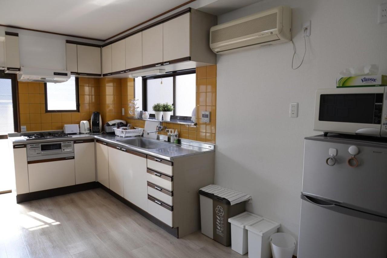 Готель Tokyo Mika House Екстер'єр фото